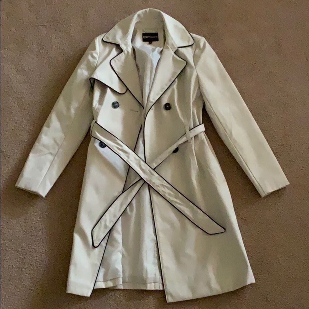 Express Beige/Black Trim Rain Coat, XS